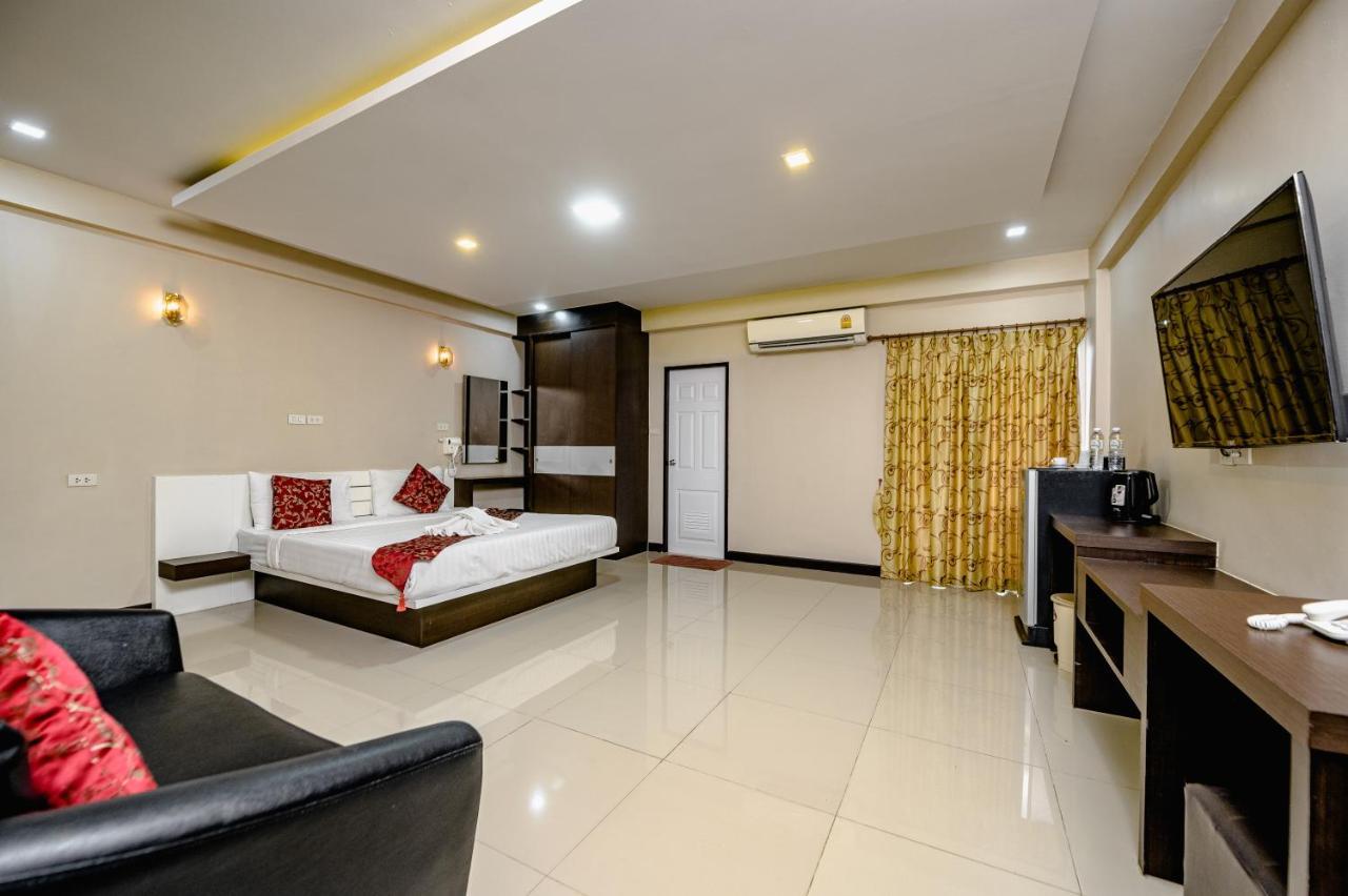 Gold Airport Suites Bangkok Exterior foto